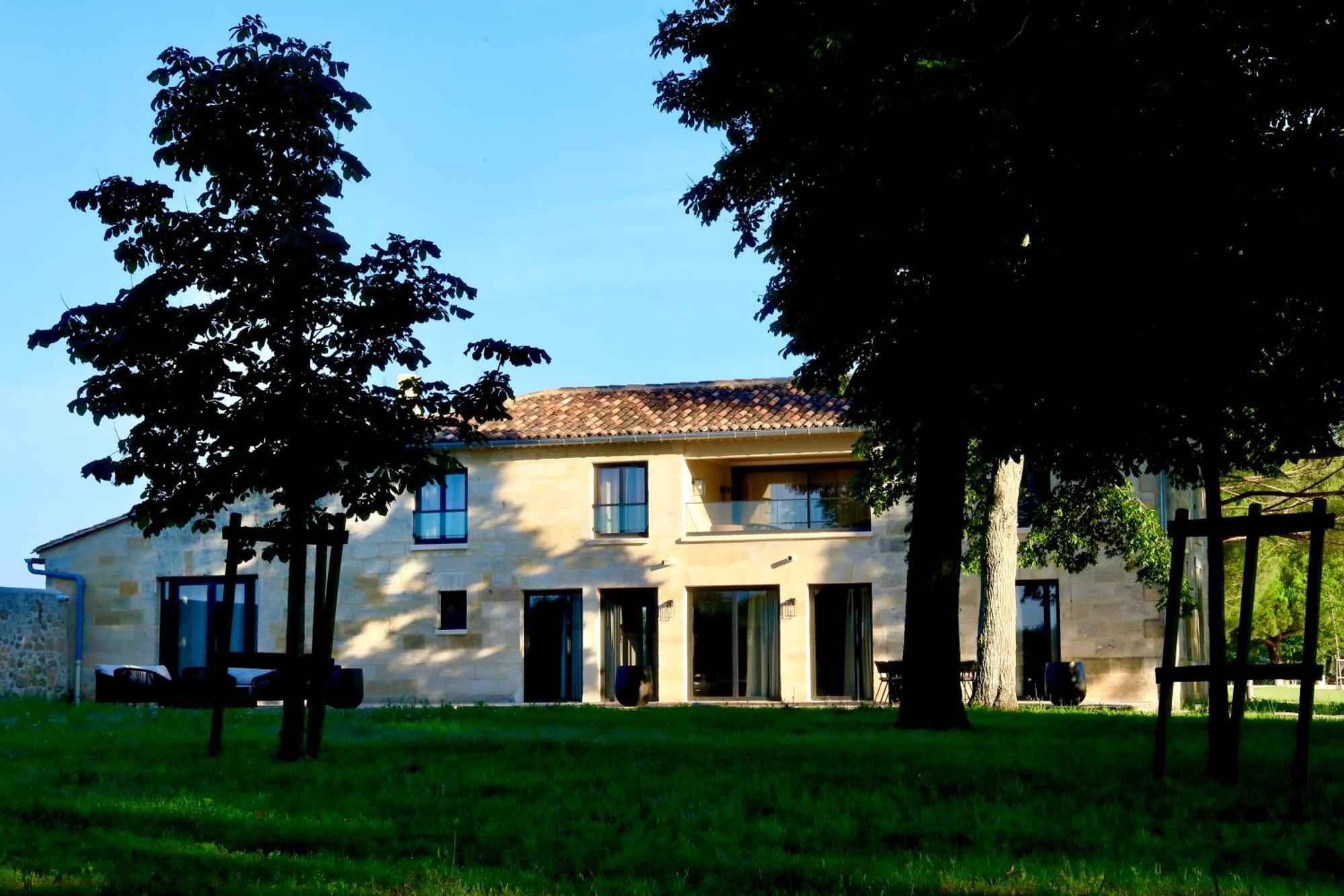 Bed and Breakfast La Chartreuse De Dauzac Labarde Exterior foto